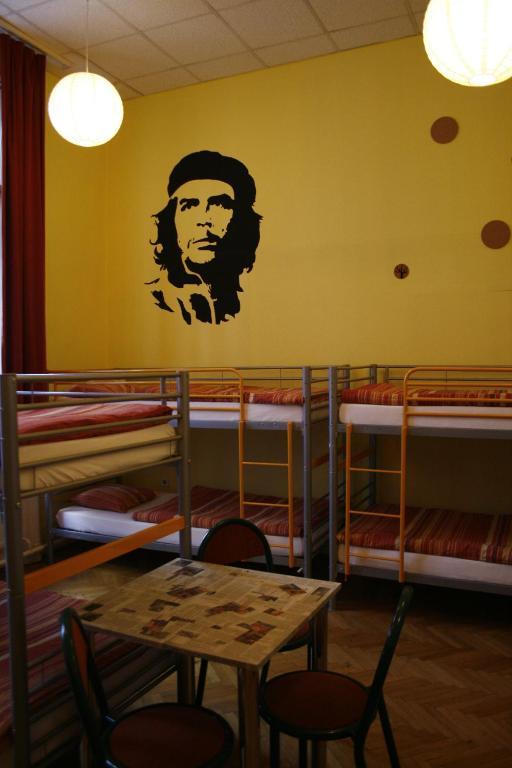 All-central Albergue *